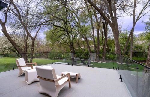 Serene Oasis Near Rock River - Foto 79