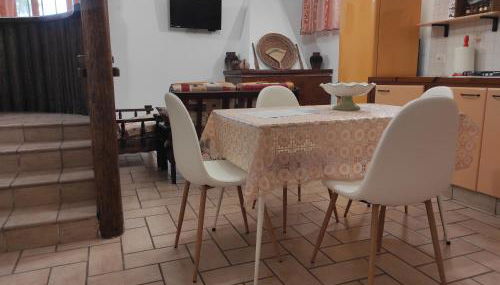 Rustico con Camino, Vista Unica e free parking - Foto 4