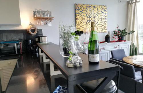 Grand loft de 60m2 très lumineux très belle vue sur mer - Foto 14