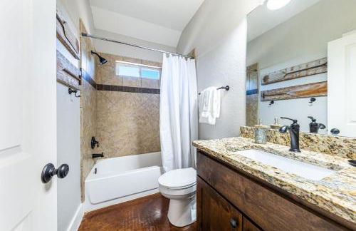 Hilltop Hideaway-Rest, Relax, Reconnect! - Foto 17