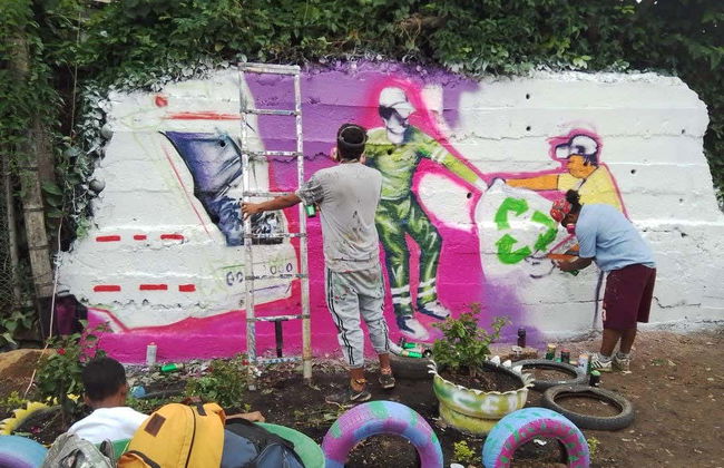 Visite dans la Comuna 20 - Photo 8