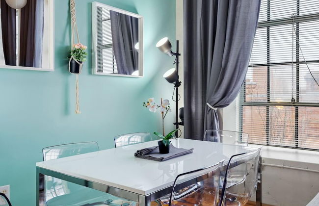 2 Bedroom Hip Apartment, Apple TV, Fast Wifi - Foto 9