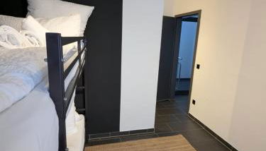 HOSTEL PD23 ALTE FEUERWACHE I 3min CityHospital I 50m Supermarkt I SmartTV I P I Gemeinschaftsküche I Monteure I Kurzurlaub - Foto 4