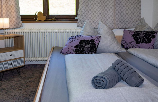 Holiday Flat with Pool Access - Foto 2