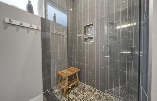 City Views - Walking Distance to Panthers Stadium - Photo 20