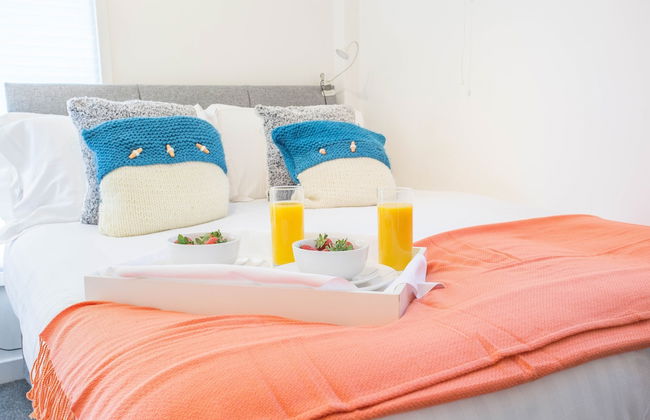 Snug with Views of the Chilterns - Foto 7