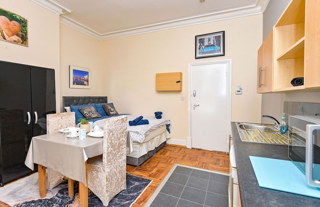 The Elm Wood Apartments - Photo 20