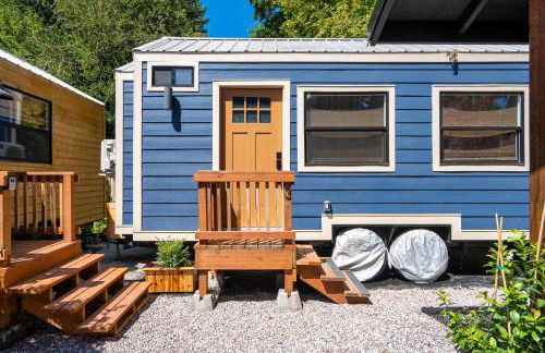 Stay Portland - Restored Farmhouse & Backyard Tiny House Village - Photo 64