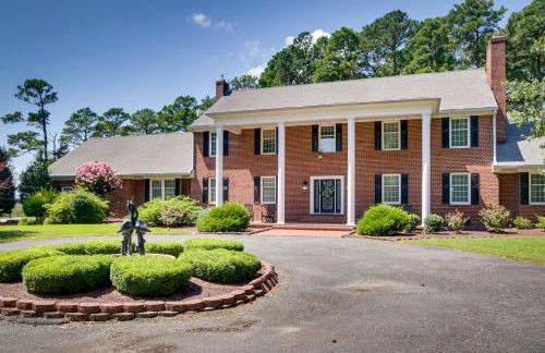 Waterfront Cambridge Gem with Hot Tub, Pool and Dock! - Foto 44