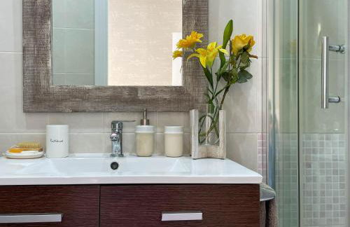 Apartamento con mucho encanto en pleno centro - Photo 18