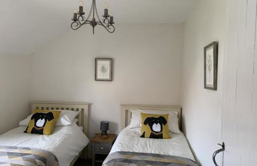 Blacksmiths Cottages - Photo 14