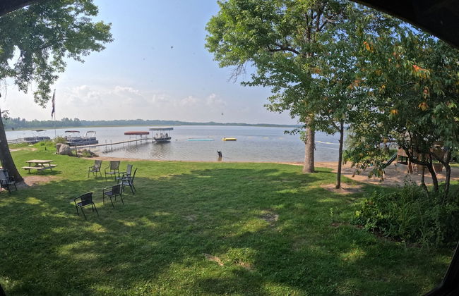 Sunset Cove Resort - Photo 23