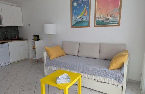 Studio Anny climatisé vue mer avec piscine - Photo 13