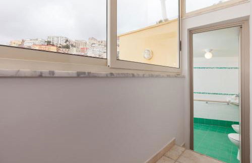 Bright Rooftop by Napoliapartments - Foto 55