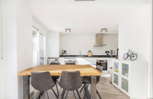 Casa Bos Dolpfin Wellness Luxury Entire Villa Pool & Jacuzzi Gran Alacant near Beach - Photo 8