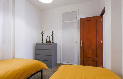 Sunny Seaside Getaway in Mar Menor - Foto 15