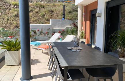 Blue Lady by the Sea - Photo 33