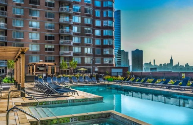 Bluebird Suites in Jersey City - Foto 1