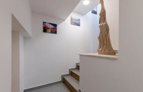 3 Bedroom Awesome Home In Mliniste - Foto 14