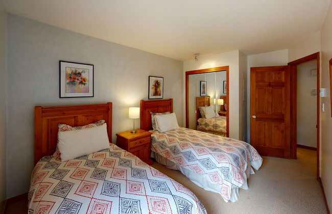 Painted Cliff by Whistler Premier - Photo 5