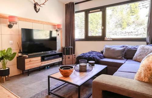 Large 2-Bedroom Apartment, Centre of Flaine Foret - Photo 13