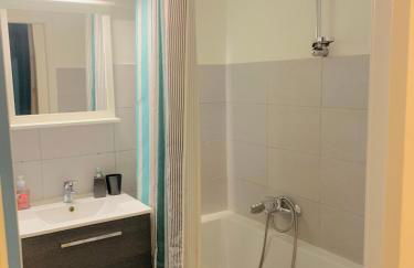 Cosy appartement centre-ville Gare - Foto 5