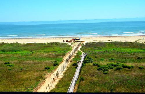 Beachfront 8th floor Studio - Stunning View - Foto 21