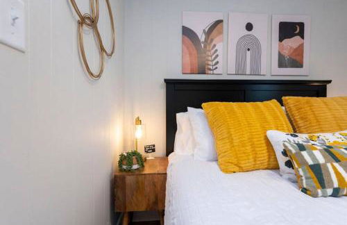 Large-group Retreat w/Loft Space Near Beach - Foto 11