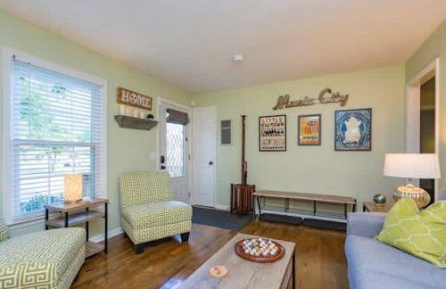 3 Bedroom Cottage Only 3 Miles from Downtown - Foto 9