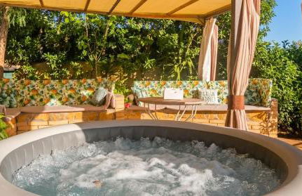 Villa Sitges Ilusión 15 minutes by car from Sitges Sleeps 16 people XXL swimming pool - Foto 51