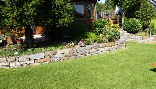 Eifelwaldhäuschen Grosstyp mit Wintergarten und Waschkeller Haustiere ok - Photo 2