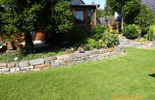 Eifelwaldhäuschen Grosstyp mit Wintergarten und Waschkeller Haustiere ok - Photo 2