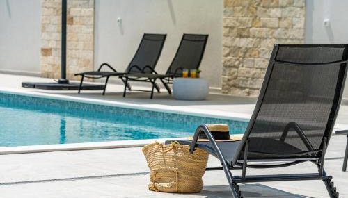 Villa 65 Large 55m2 Private Heated Pool Peaceful Escape - Foto 4, sunbed