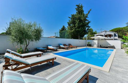 Family-friendly apartments with swimming pool Zadar - 18098 - Foto 7