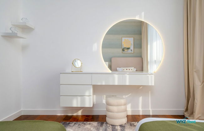 2.5 BDs in the heart of City Walk - Photo 9