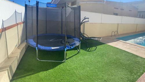 Casa con Gran Piscina particular cerca playa - Foto 4