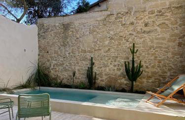 La Maison du Puisatier • Centre historique • Piscine chauffée •Jardin - Foto 8