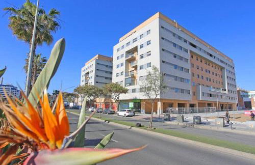 Ático con terraza y vistas, parking gratuito - Foto 21