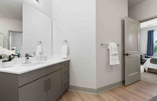 Serenity Living 5 Min From Downtown - Foto 36