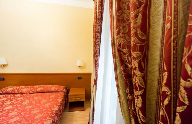 Funny Palace Hostel - Foto 10