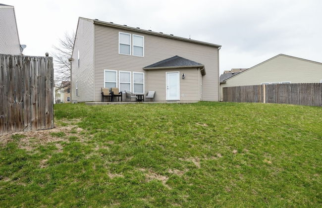 Spacious 4BR Home With Pool in Indianapolis - Foto 46