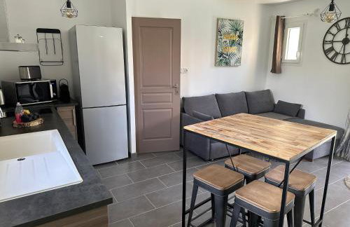 Séjour Romantique Jacuzzi intérieur Privé - Foto 17