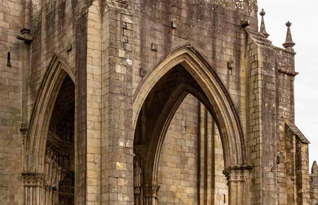 Visita guiada por Tui y su catedral - Foto 1