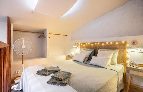 Luz, piedra y calma a 15 min del mar - Foto 11