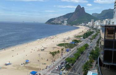 Flat Vieira Souto Vista Mar - Foto 8