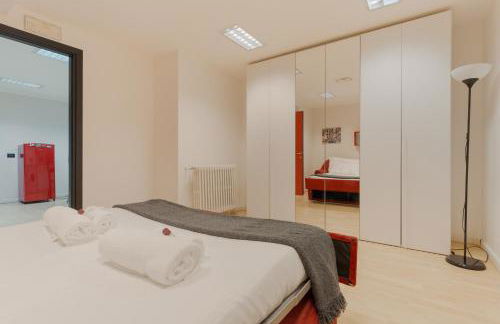 Urban Loft with pool table - M3 and Train station - Duomo in 10 min - Foto 13