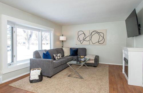 NEW Charming Home in the Heart of North Fargo - Foto 11