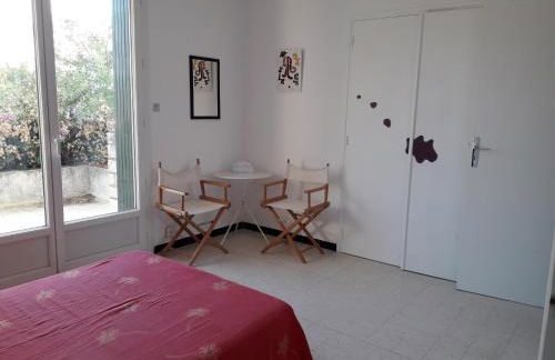 Maison lumineuse et spacieuse avec jardin arboré - Foto 20