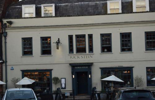 Relax with the whole family at the cosy cottage - Business rates available please enquire - Foto 25