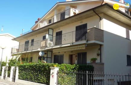 Ficus Plus - Pineto Vacanza - Foto 8